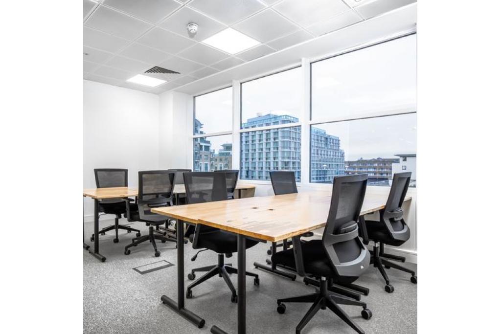 Avon House – Office Space to Let – 28,479 sq ft – Kensington Village, London W14