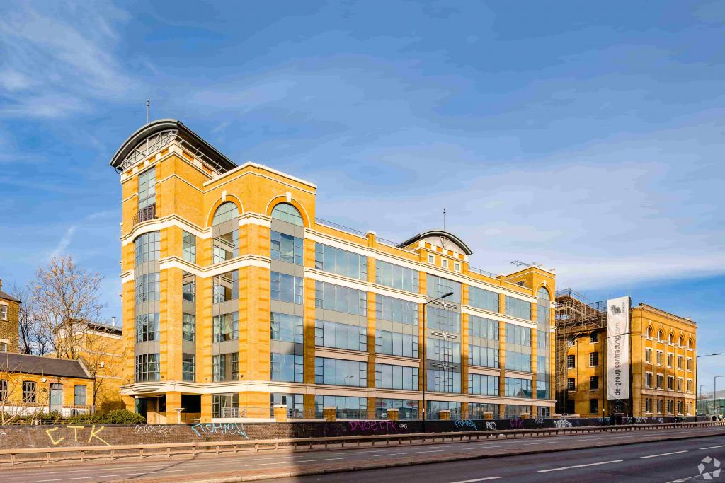 Avon House – Office Space to Let – 28,479 sq ft – Kensington Village, London W14