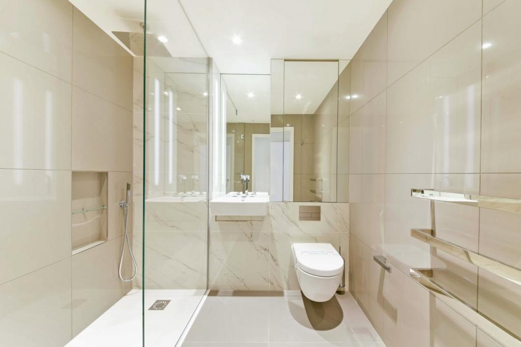 Hampton Tower – 2 Bedroom Apartment for Sale – £880,000 – Canary Wharf, London E14