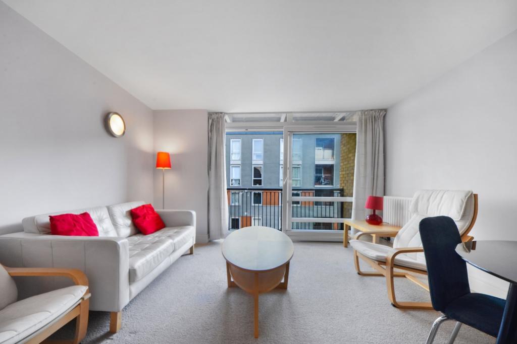 Canary Central – 1 Bedroom Apartment for Sale – £345,000 – Canary Wharf, London E14