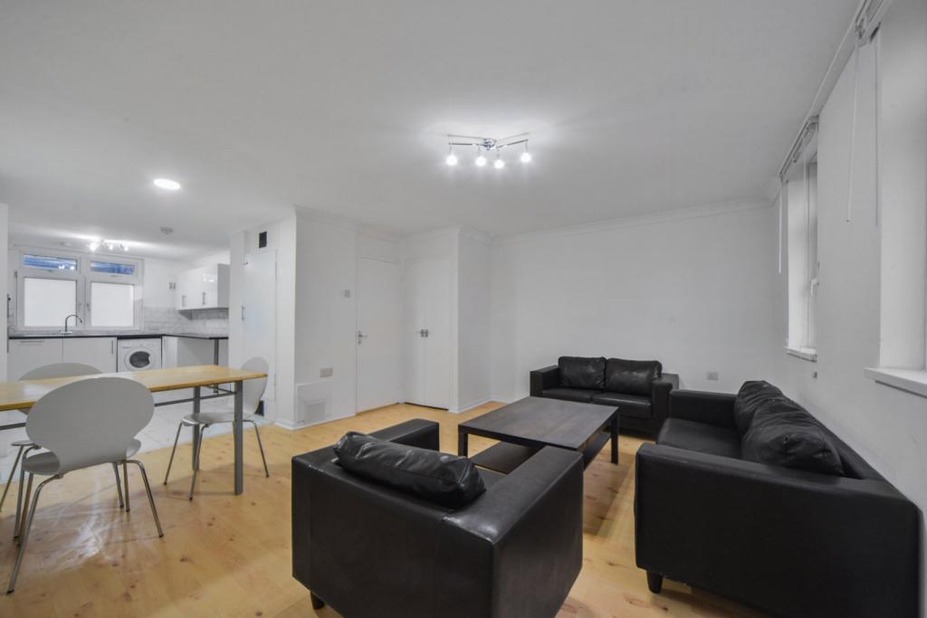 Glengarnock Avenue – 3 Bedroom Apartment for Sale – £400,000 – Isle of Dogs, London E14