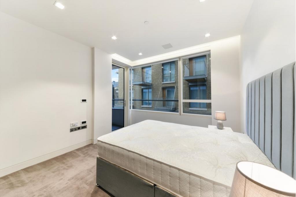 Duchess Walk – 2 Bedroom Apartment for Sale – £1,500,000 – Tower Bridge, London SE1