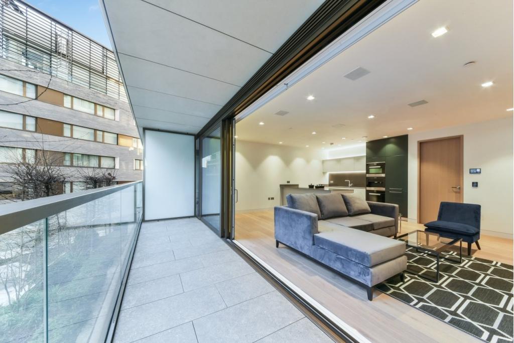 Duchess Walk – 2 Bedroom Apartment for Sale – £1,500,000 – Tower Bridge, London SE1