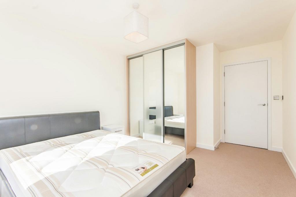 Panoramic Tower, Hay Currie Street, Poplar, London, E14 – 1 Bedroom Apartment for Sale