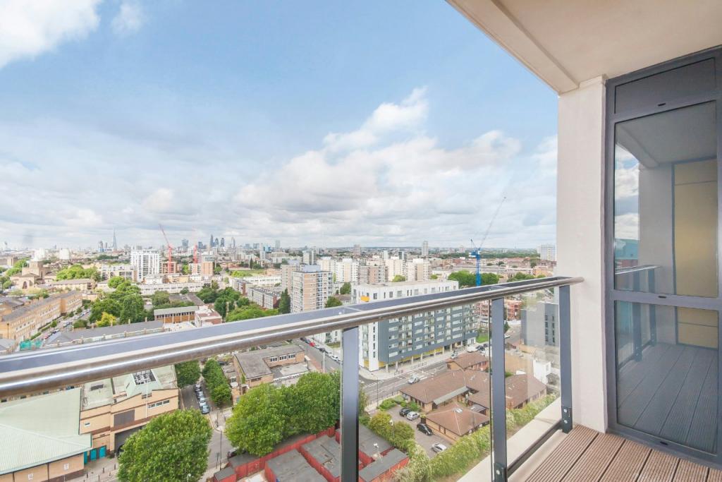 Panoramic Tower, Hay Currie Street, Poplar, London, E14 – 1 Bedroom Apartment for Sale