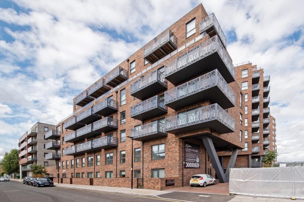 Leven Road, Poplar, London, E14 – 2 Bedroom Apartment for Sale – £425,000 Asking Price