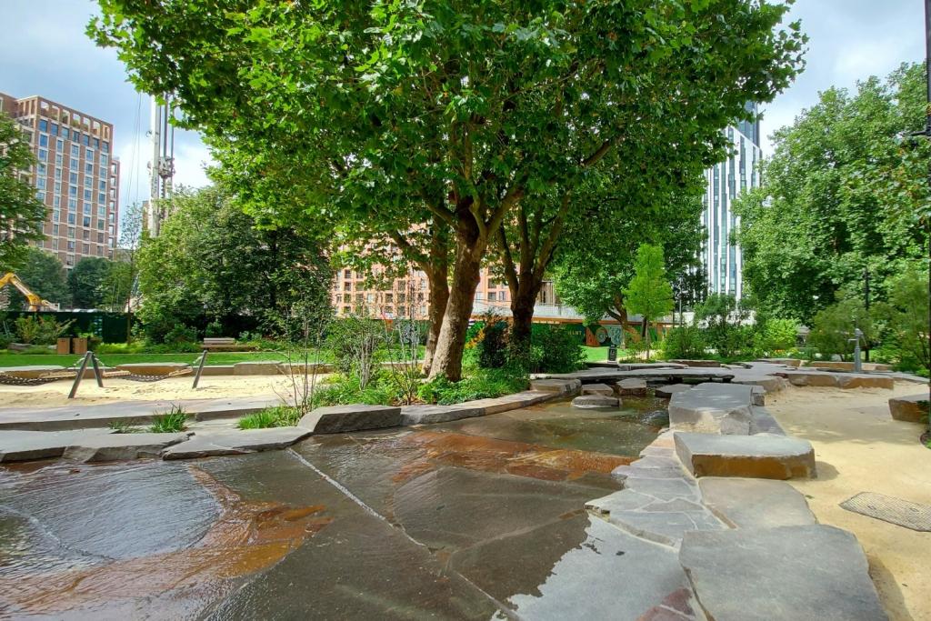 Deacon Street, Elephant Park, Elephant & Castle, London, SE17 – 2 Bedroom Apartment for Sale