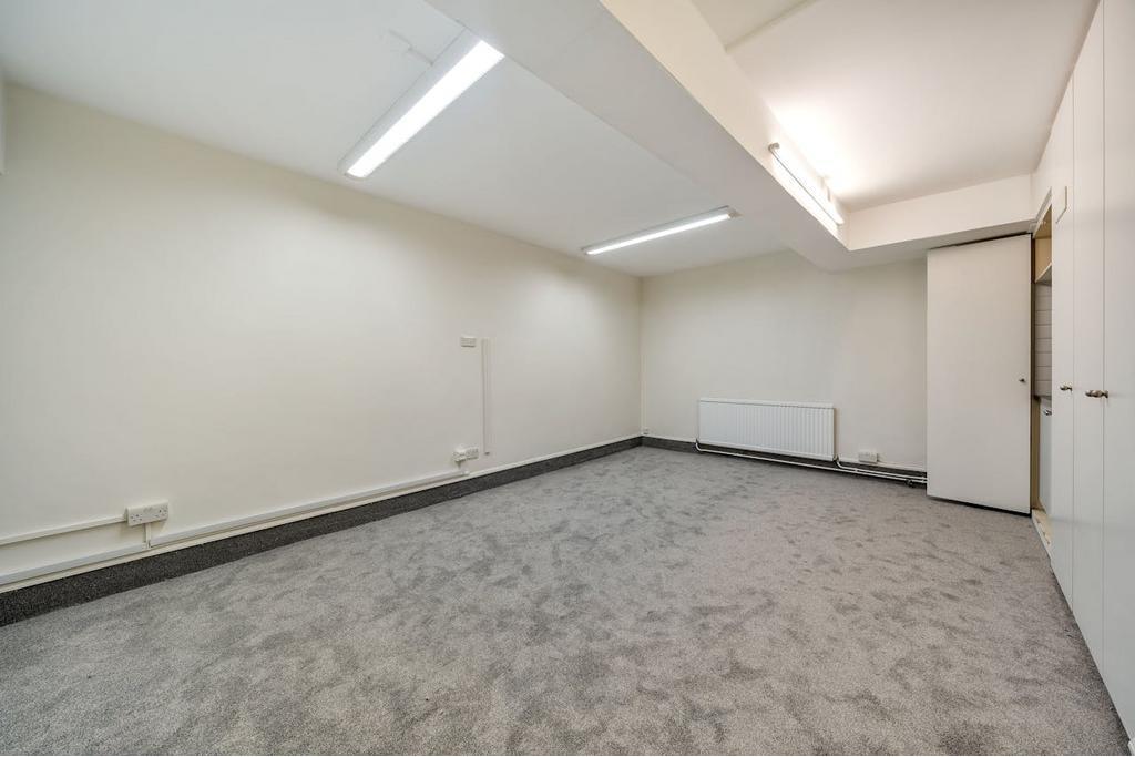 5-6 Bartholomew Place, City Fringe – Office Space for Sale – £1,100,000