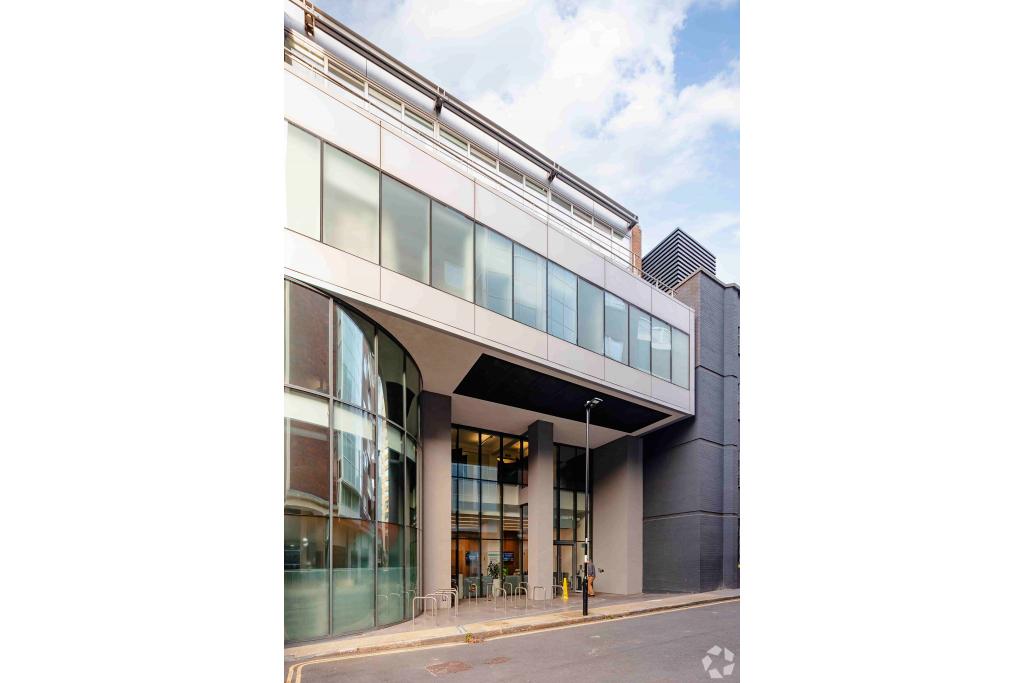For Sale – 26-28 Glasshouse Yard, The Glasshouse – Office Space – City Fringe, London EC1A 4JU