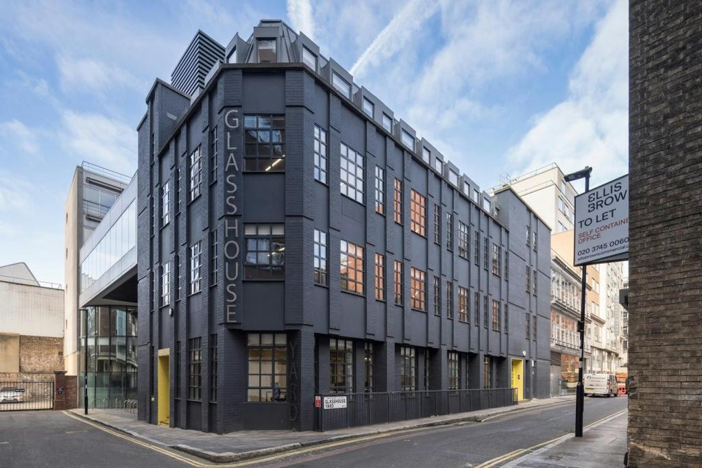 For Sale – 26-28 Glasshouse Yard, The Glasshouse – Office Space – City Fringe, London EC1A 4JU