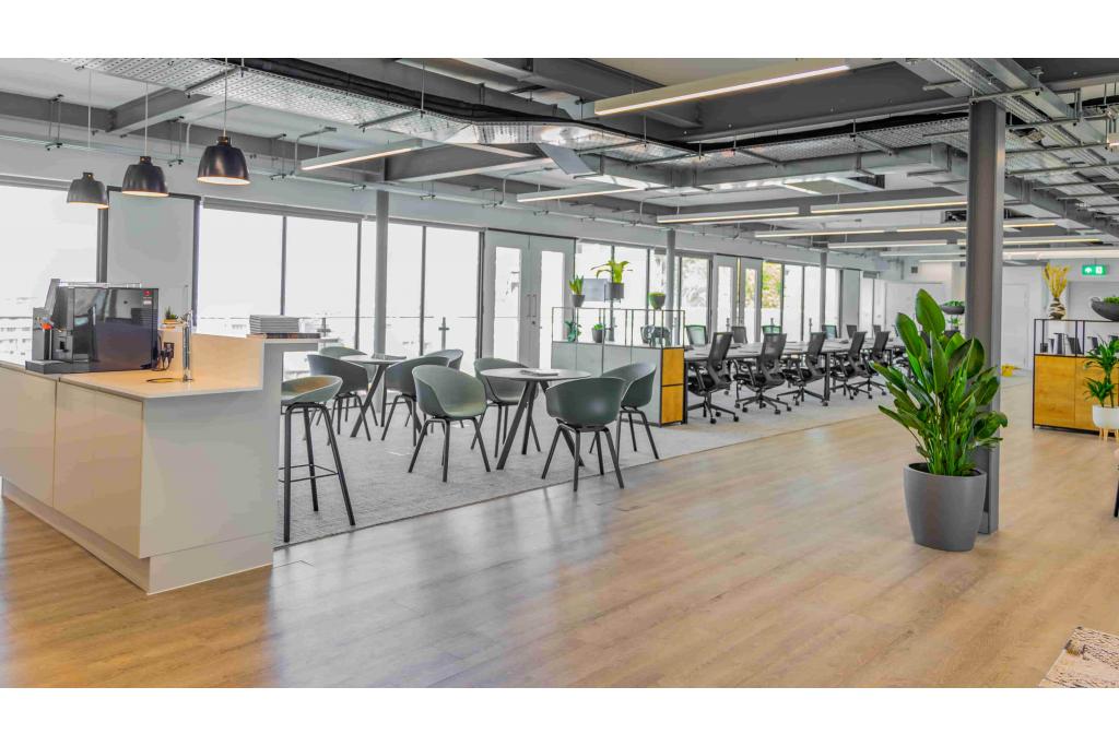 For Lease – 120 Aldersgate Street – Office Space – City Fringe, London EC1A 4JQ