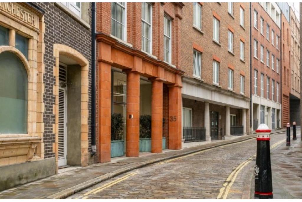 For Sale – 35-37 Cock Lane – Office Unit – City Fringe, London EC1A 9BW