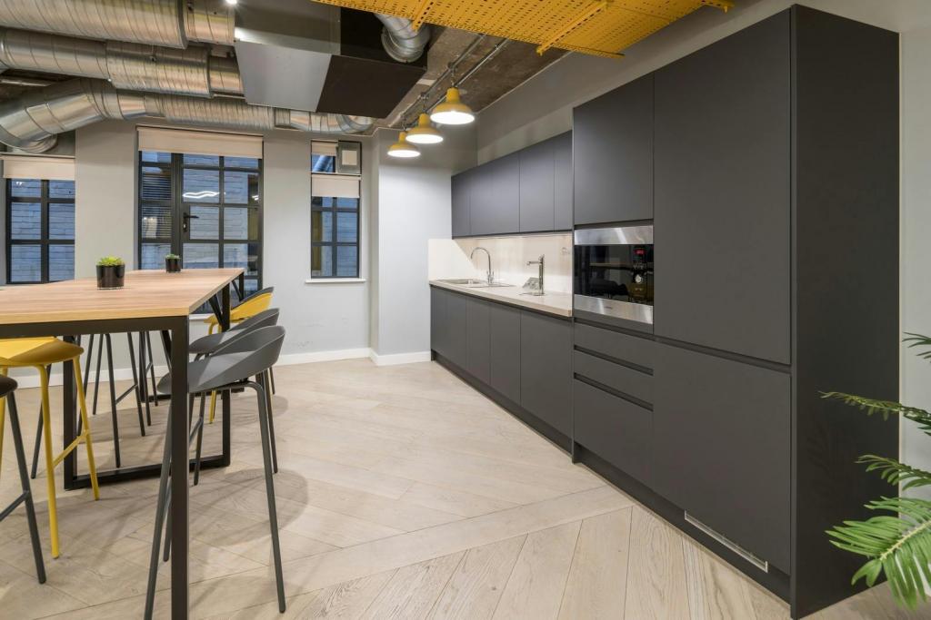 For Sale – 20-25 Glasshouse Yard – Office Space – City Fringe, London EC1A 4JN