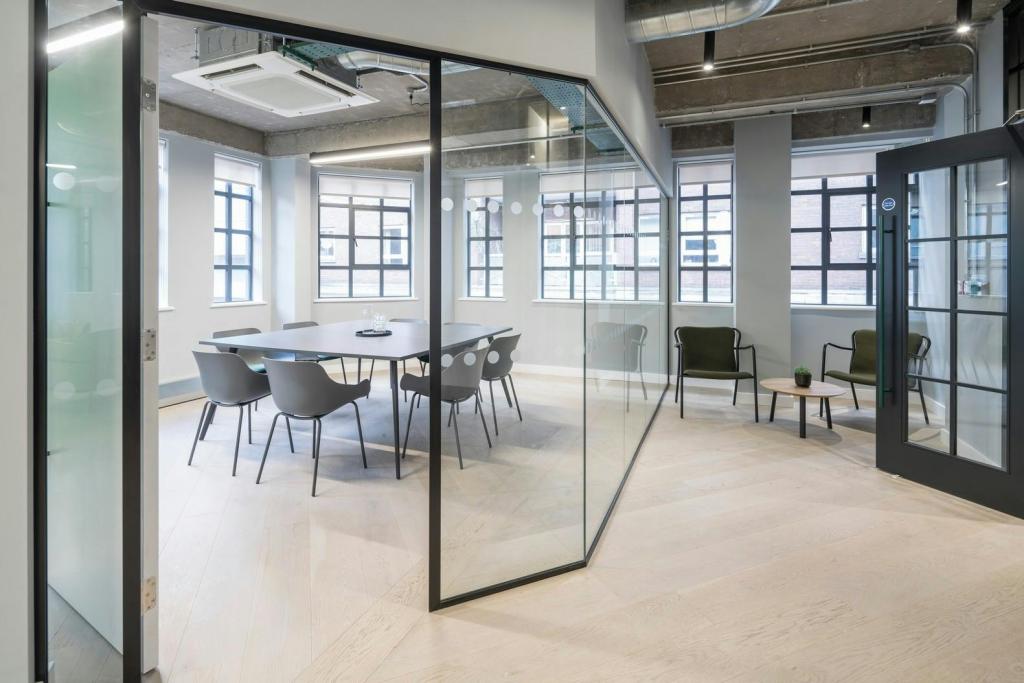 For Sale – 20-25 Glasshouse Yard – Office Space – City Fringe, London EC1A 4JN