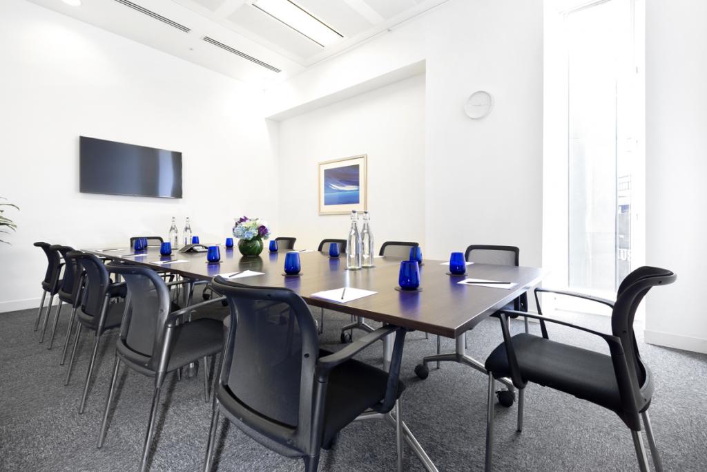 For Lease – 200 Aldersgate – Office Space – City Fringe Submarket – London EC1A