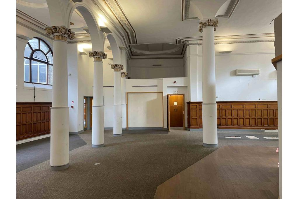 For Lease – 133-134 Aldersgate St – Retail/Office Unit – City of London Submarket