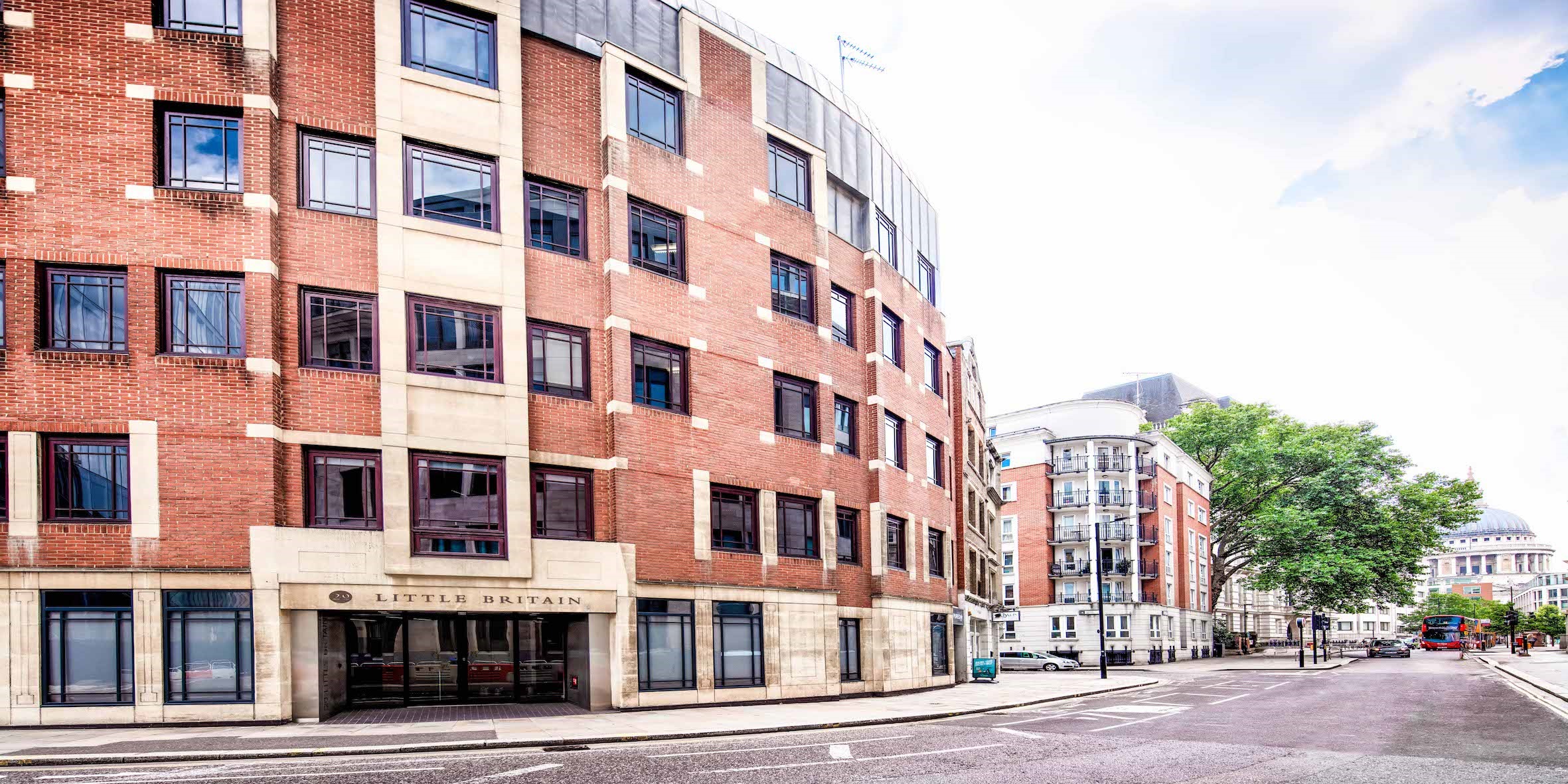 For Lease – 20 Little Britain – Office Space – City Fringe Submarket – London EC1Av