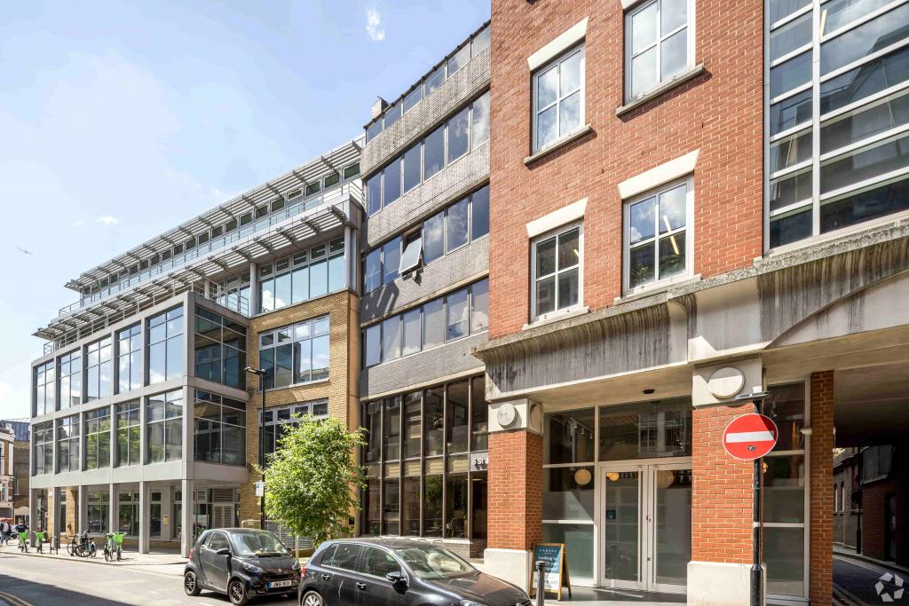 5 St Johns Ln, Farringdon, LondonOffice Space For Lease –  – £39 - £48 per sq ft (FRI
