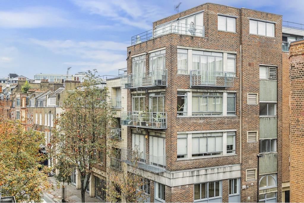 26 Britton St, Farringdon, London EC1M 5NQ For Lease – Office Space