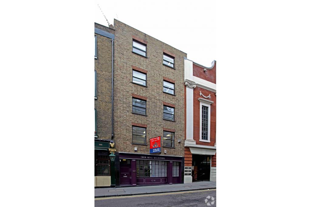 107 Charterhouse St Office – City Fringe Submarket – London EC1M 6HW For Lease – Office Space