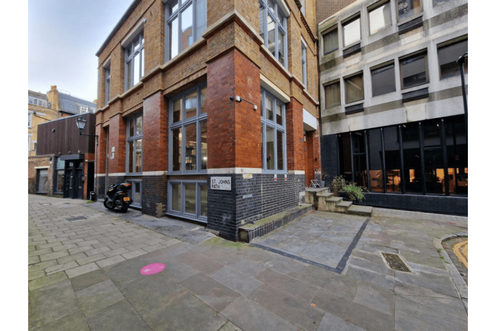 6-8 St John's Sq – Office Space for Lease – 3,700 sq ft – City Fringe, London EC1M
