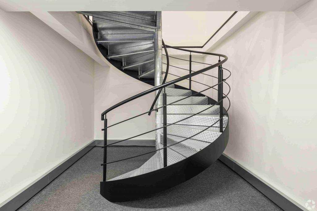 28-30 St John's Sq – Klaco House – Office Space for Lease – 1,099 sq ft – City Fringe, London EC1M