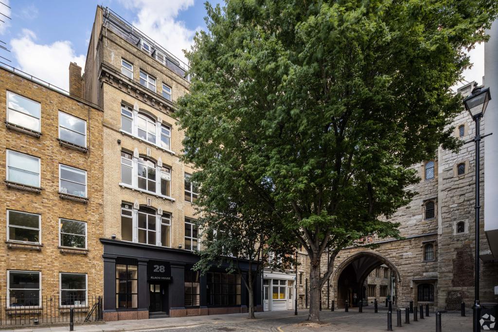 28-30 St John's Sq – Klaco House – Office Space for Lease – 1,099 sq ft – City Fringe, London EC1M