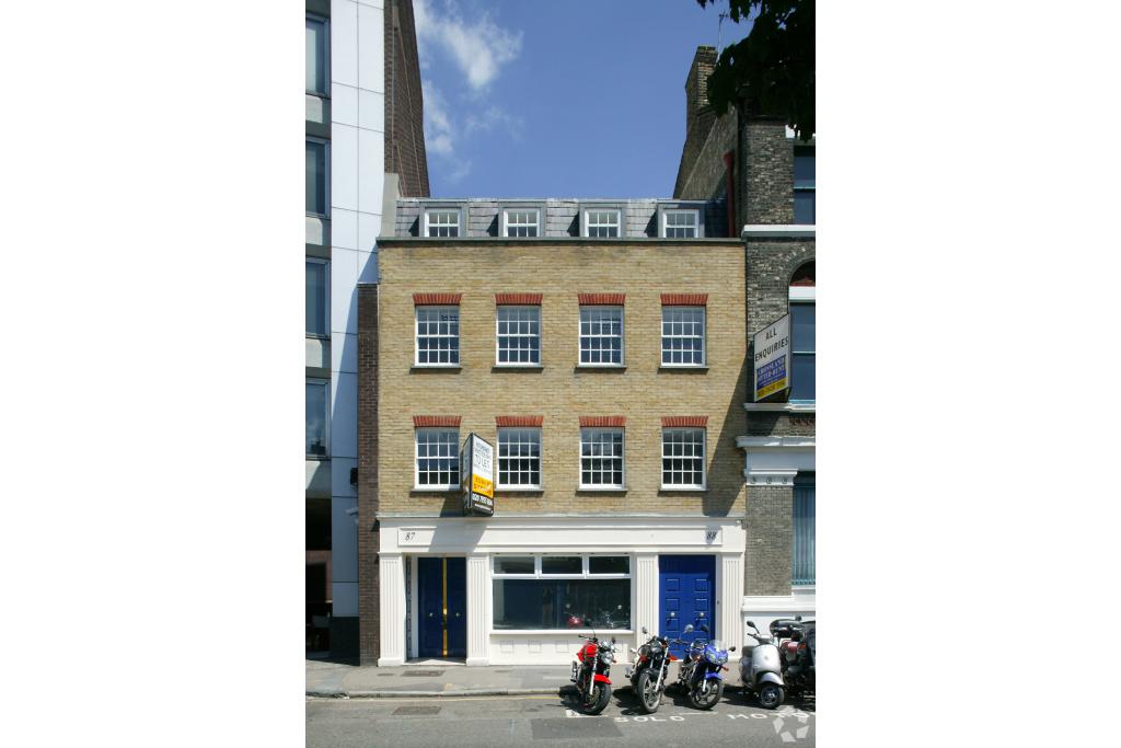 87-88 Turnmill St – Office Space for Lease – 1,569 sq ft – City Fringe, London EC1M