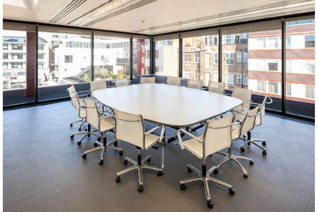 24 Britton St – Office Space For Sale – City Fringe Submarket – London EC1M 5UA