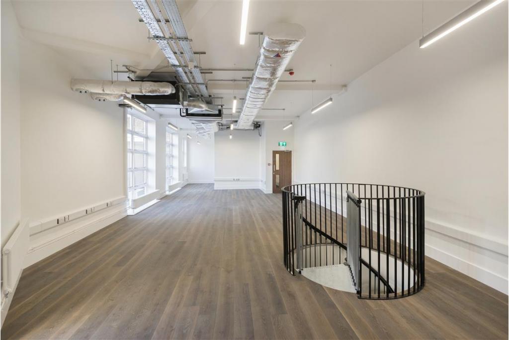 55 Charterhouse St – Office and Retail Space – City Fringe Submarket – London EC1M 6HA