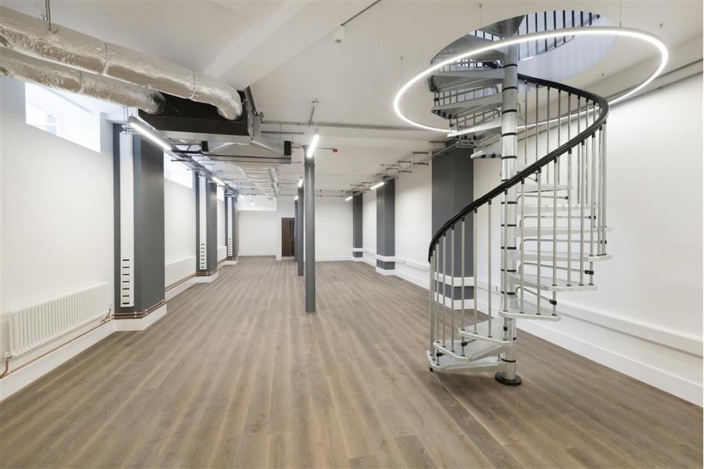 55 Charterhouse St – Office and Retail Space – City Fringe Submarket – London EC1M 6HA