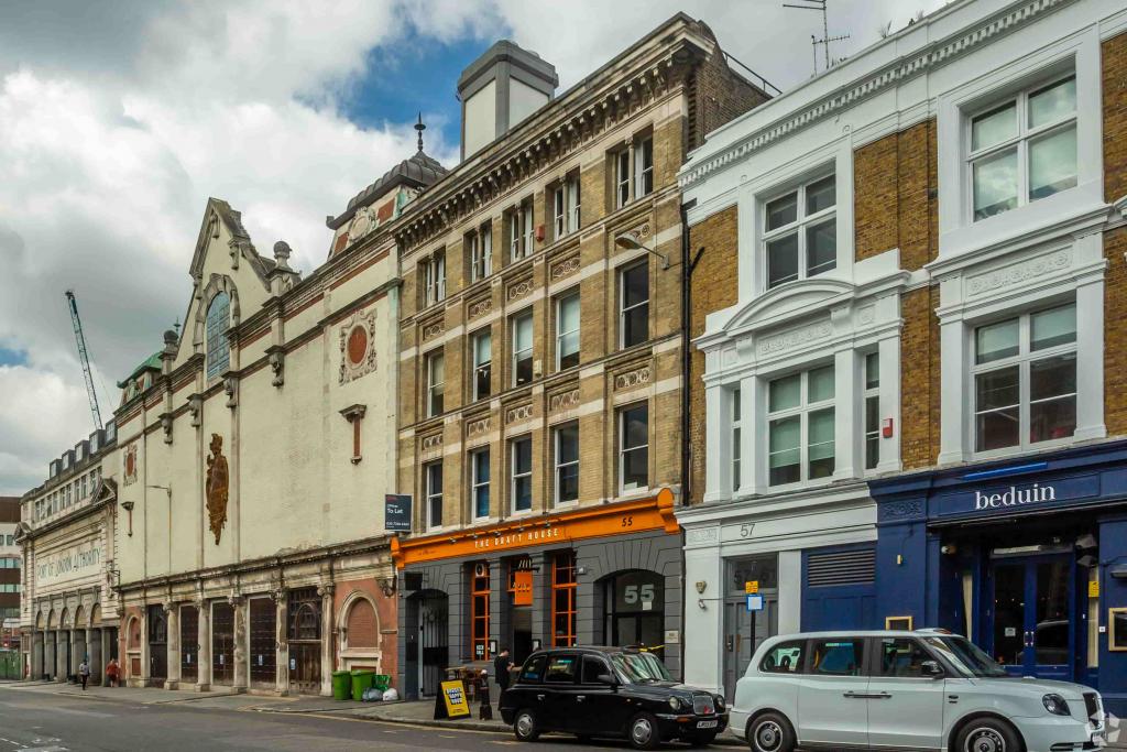 55 Charterhouse St – Office and Retail Space – City Fringe Submarket – London EC1M 6HA