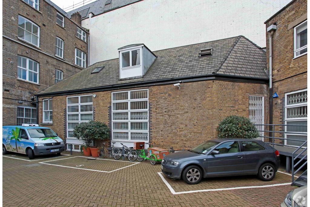 55 Charterhouse St – Office and Retail Space – City Fringe Submarket – London EC1M 6HA