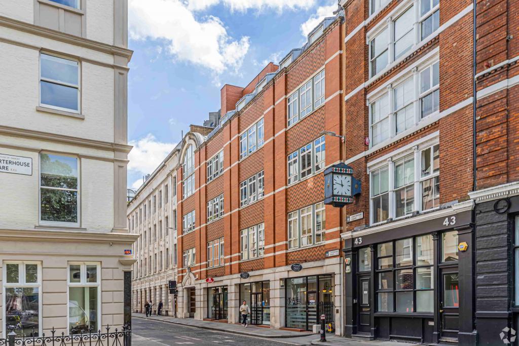 12 Carthusian Street, London EC1M 6EB – Office Space for Lease – 26,176 sq ft
