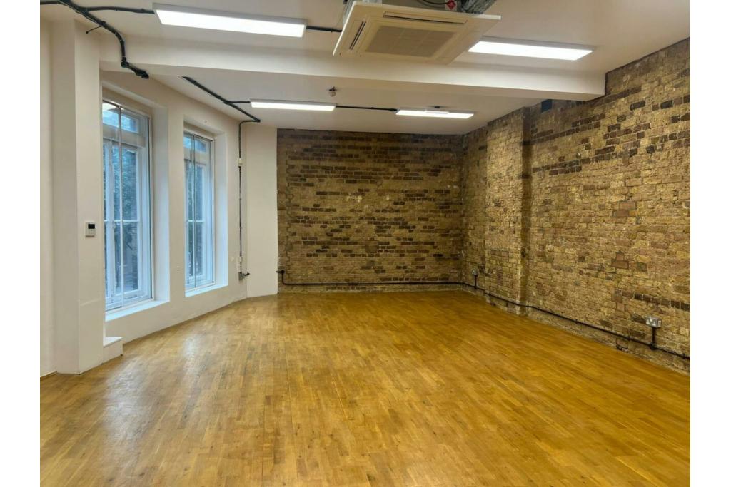 35-43 Clerkenwell Road, London EC1M 5RS – Office Space for Lease – 6,451 sq ft