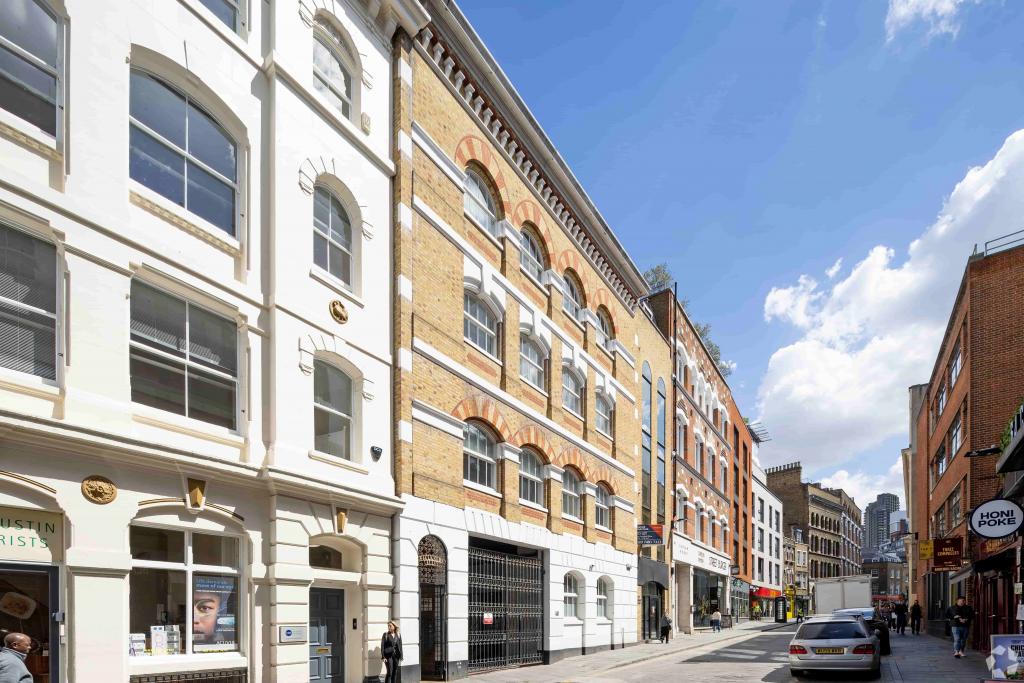30-31 Cowcross Street, London EC1M 6DQ – Office Space for Lease – 18,905 sq ft