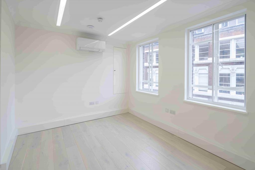 1 Cowcross Street, London EC1M 6DR – Office Space for Lease – 1,234 sq ft
