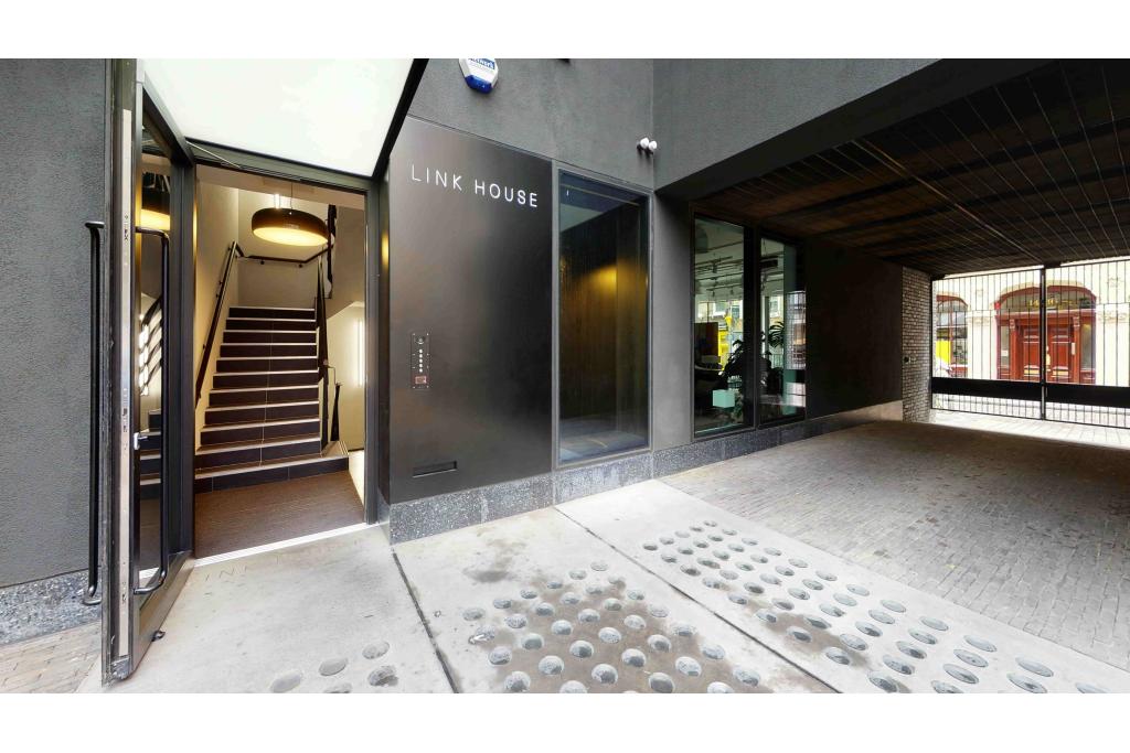 78 Cowcross Street, London EC1M 6HE – Office Space for Lease – 2,024 sq ft