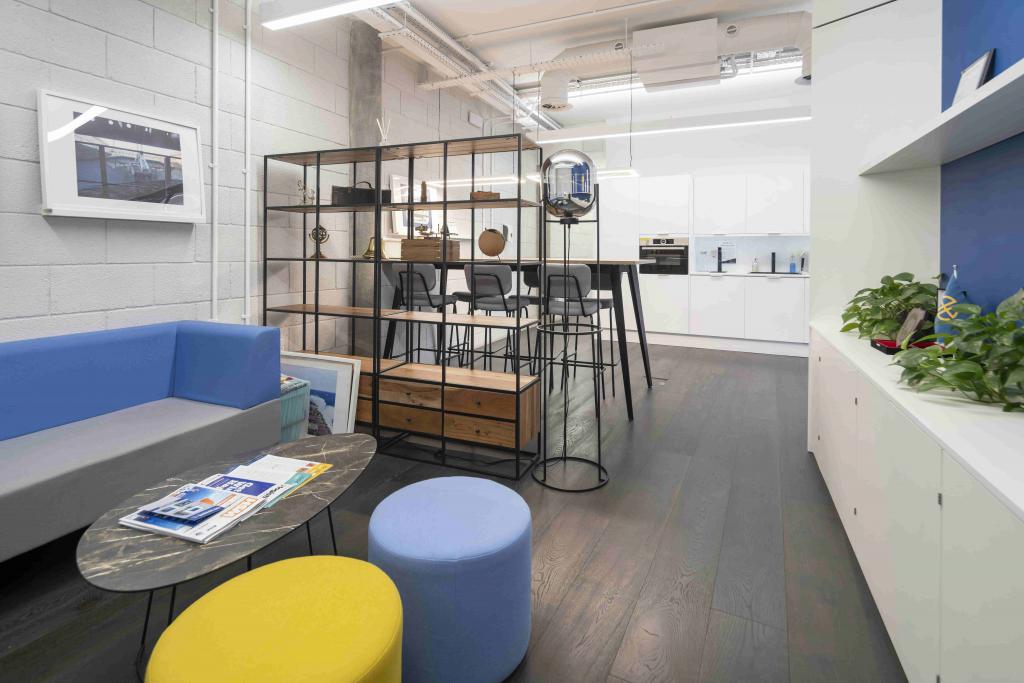 78 Cowcross Street, London EC1M 6HE – Office Space for Lease – 2,024 sq ft