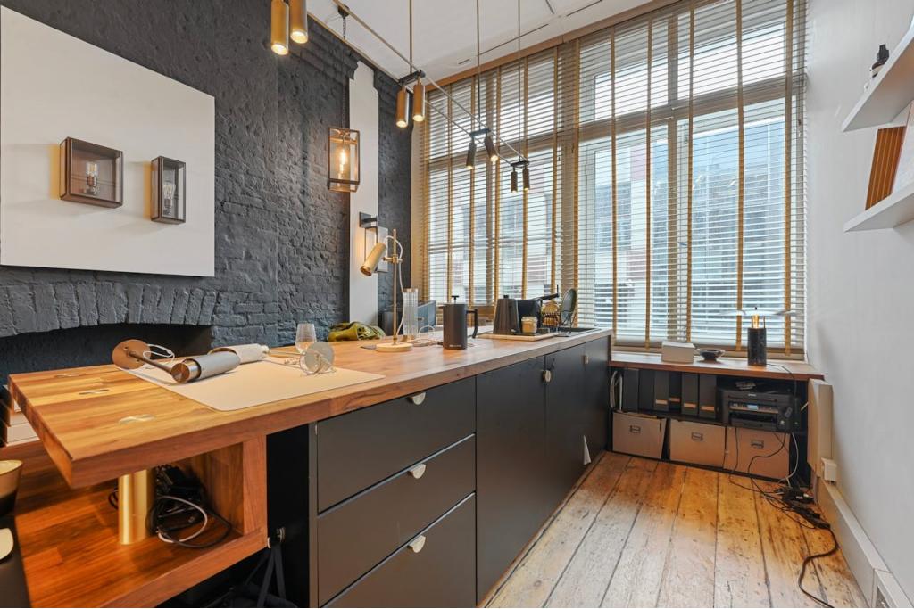 67 Farringdon Road, London EC1M 3JB – Office Space for Lease – 500 sq ft