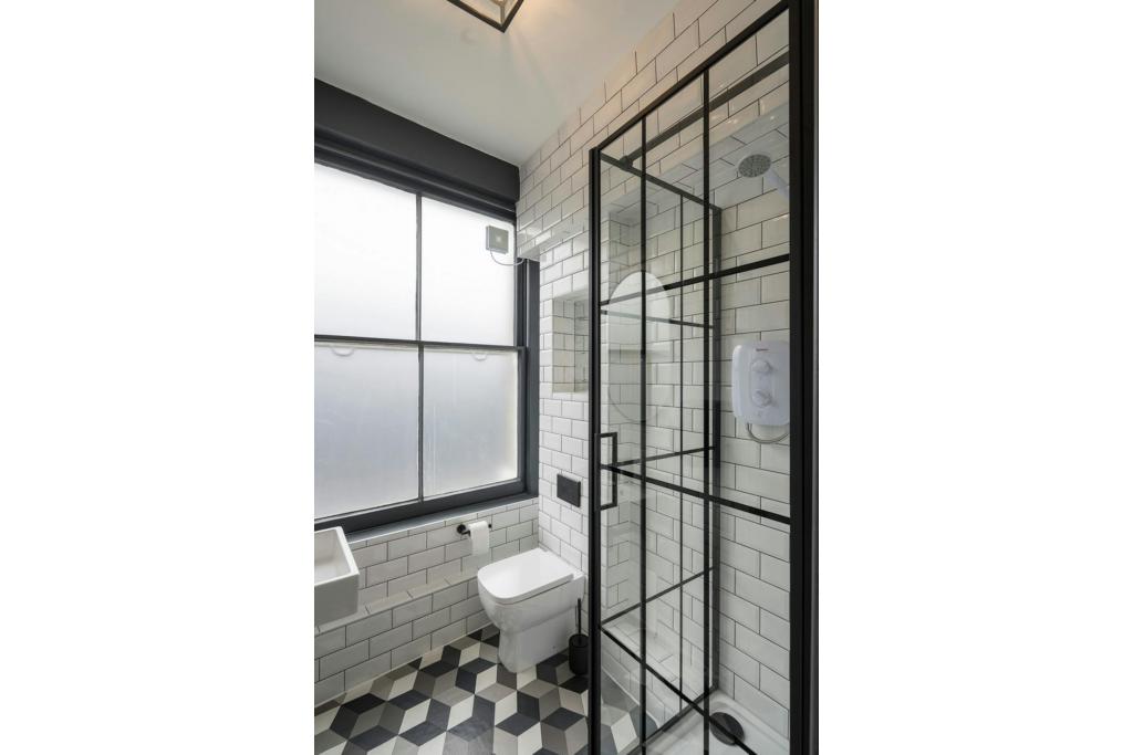 67 Farringdon Road, London EC1M 3JB – Office Space for Lease – 500 sq ft