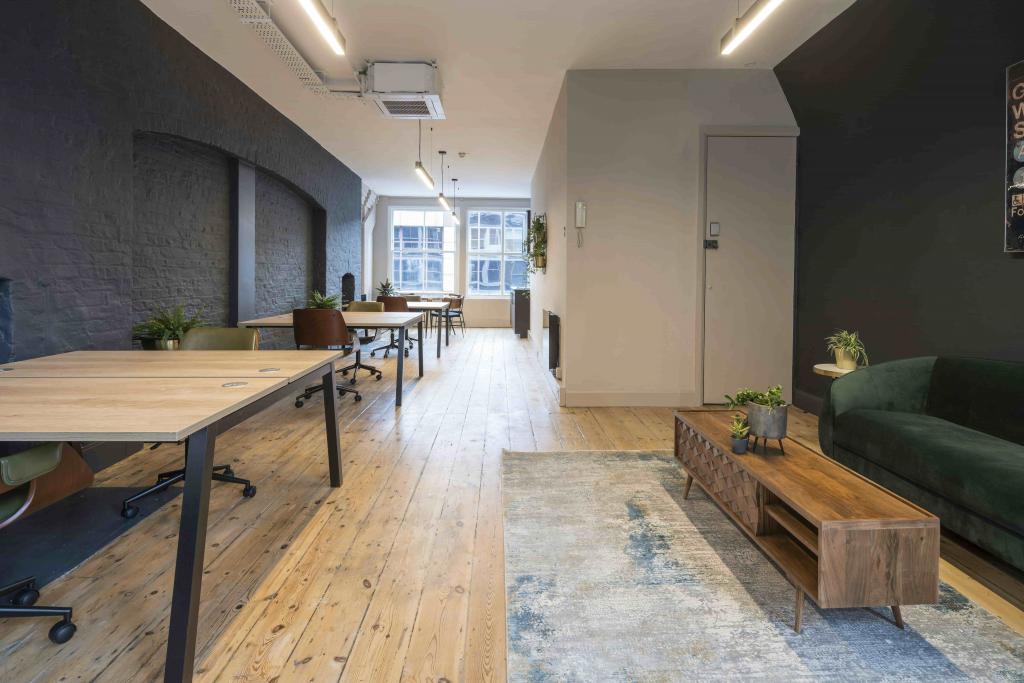 67 Farringdon Road, London EC1M 3JB – Office Space for Lease – 500 sq ft