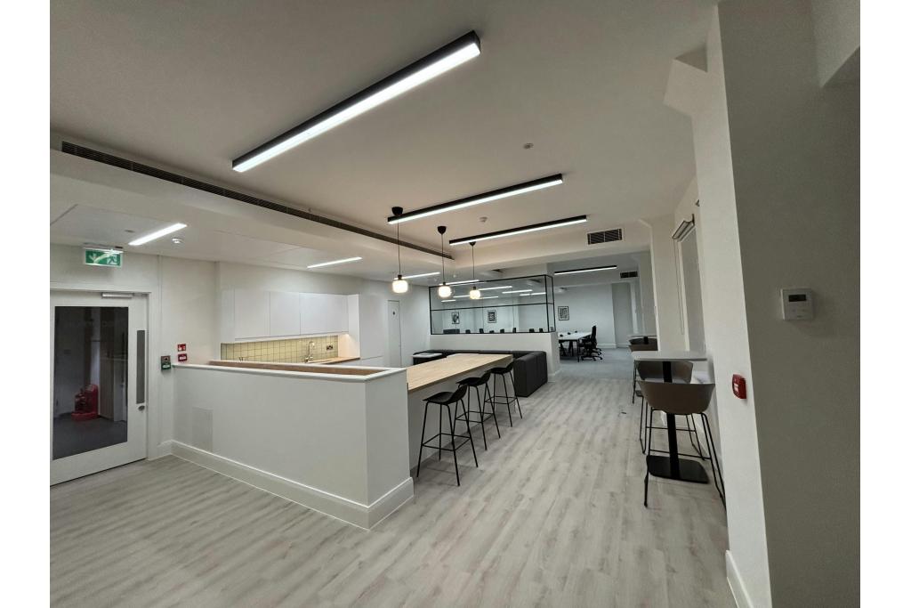 20-23 Holborn – Viaro House – Office – London EC1N 2JD
