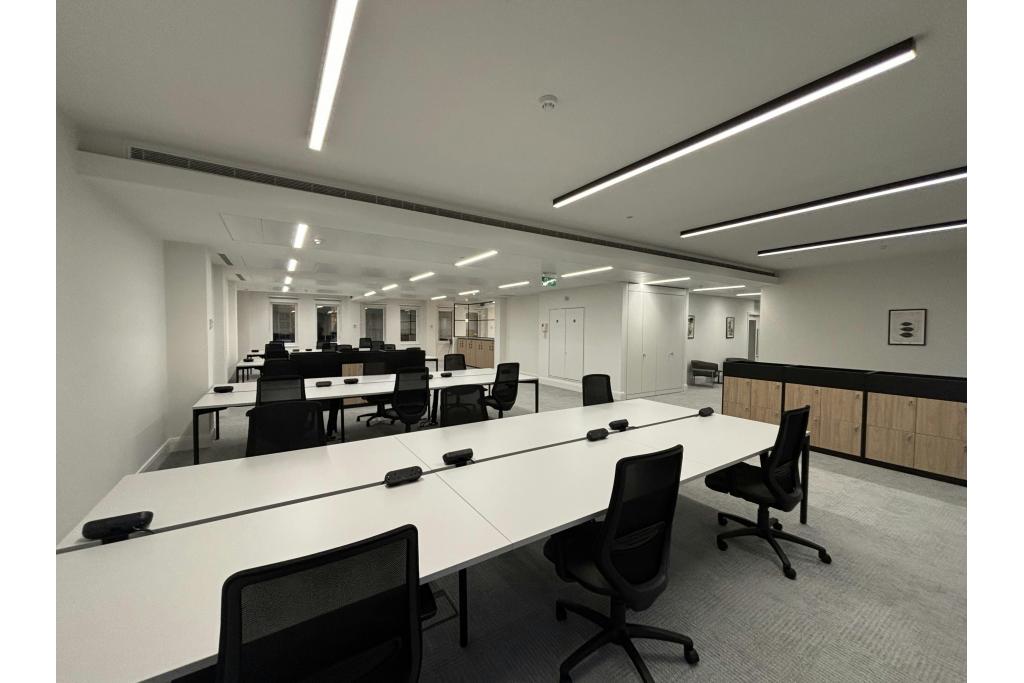 20-23 Holborn – Viaro House – Office – London EC1N 2JD