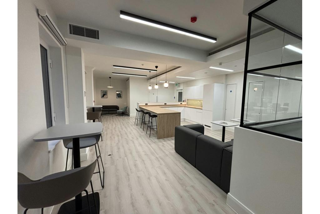 20-23 Holborn – Viaro House – Office – London EC1N 2JD