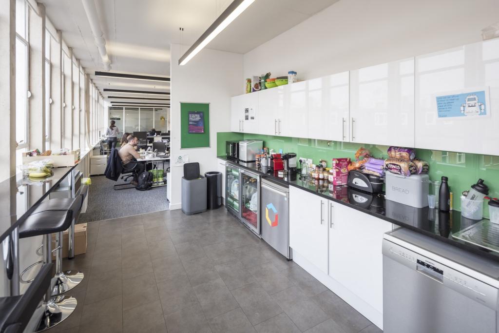 6-7 St. Cross St – The Courtyard Building – Office Space for Lease – London EC1N 8UB