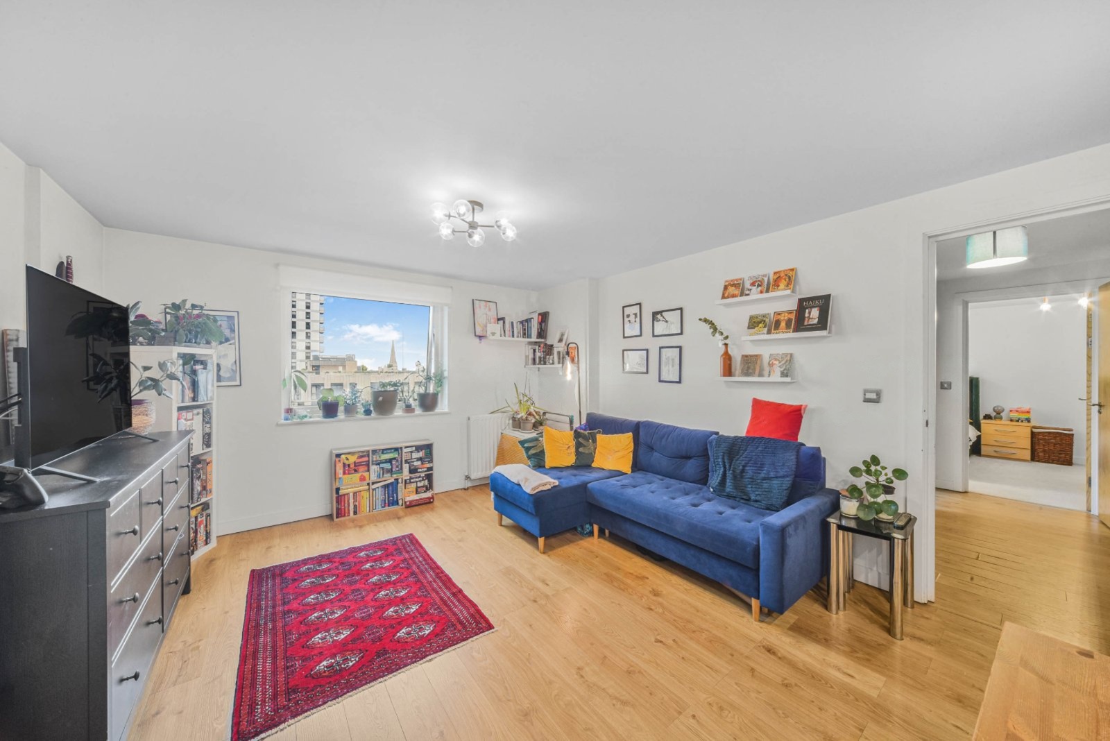 2 Bedroom Apartment for Sale – Houblon Apartments, Tyne Street, Aldgate, London