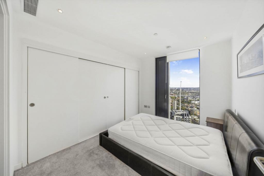 2 Bedroom Penthouse Apartment for Sale – Walworth Road, Elephant & Castle, London,