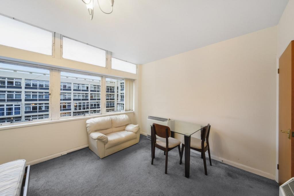 Studio Apartment for Sale – Newington Causeway, London, SE1 – £250,000 Guide Price