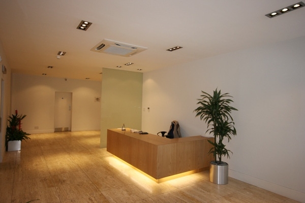 £67.50 per sq ft – 15-17 St Cross St, Clerkenwell, London EC1N 8UW – Office Space for Lease